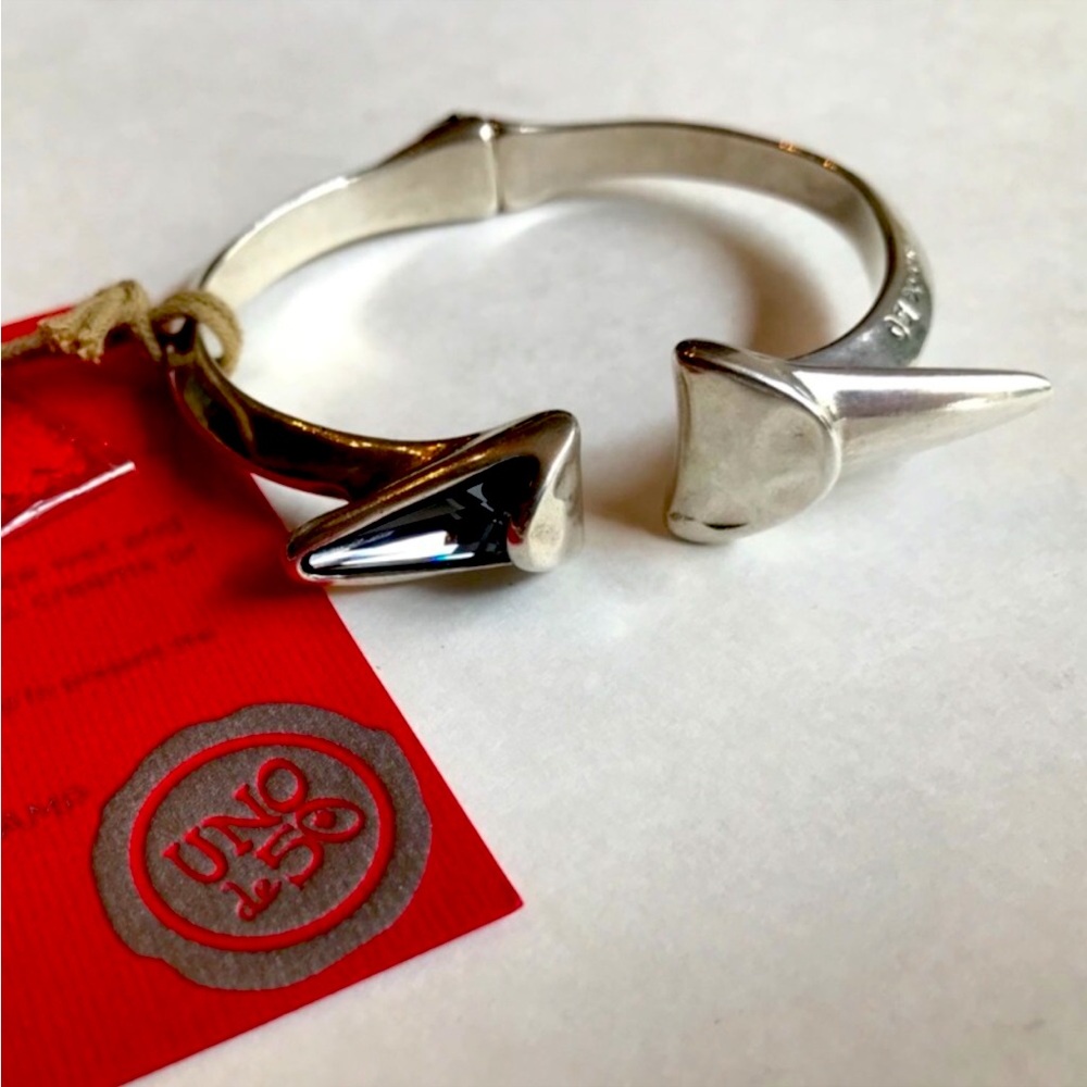 UNO DE 50 BRACELET